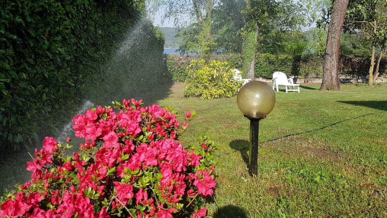 Ritratto Sul Lago Dormelletto Exterior foto